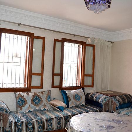 Appartement Ideal Riad Al Salam A 8 Minutes De La Plage Du Centre Ville,Wifi Et Parking Gratuits Agadir Buitenkant foto