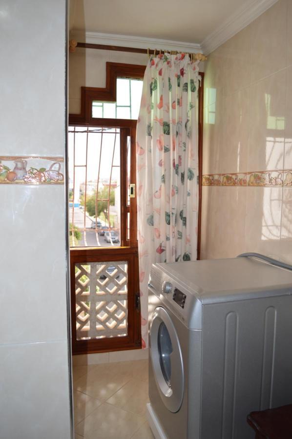 Appartement Ideal Riad Al Salam A 8 Minutes De La Plage Du Centre Ville,Wifi Et Parking Gratuits Agadir Buitenkant foto